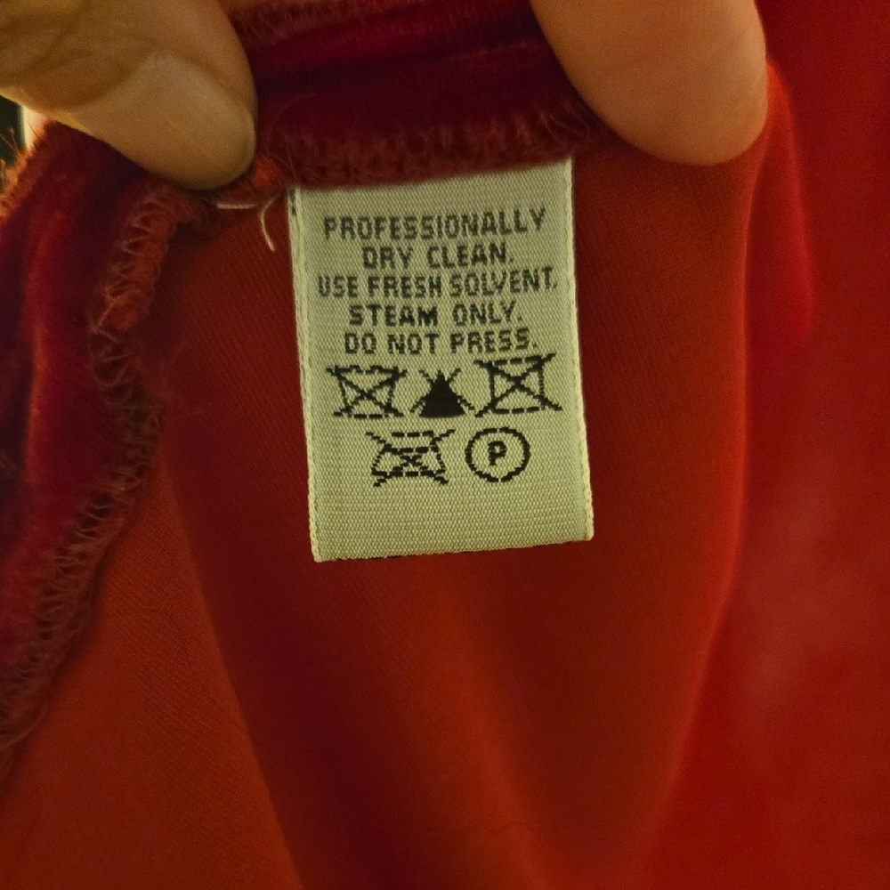 Eddie Bauer Women's Eddie Bauer Rich Red Velvet Shirt ❤️ Size M - Picture 8 of 10